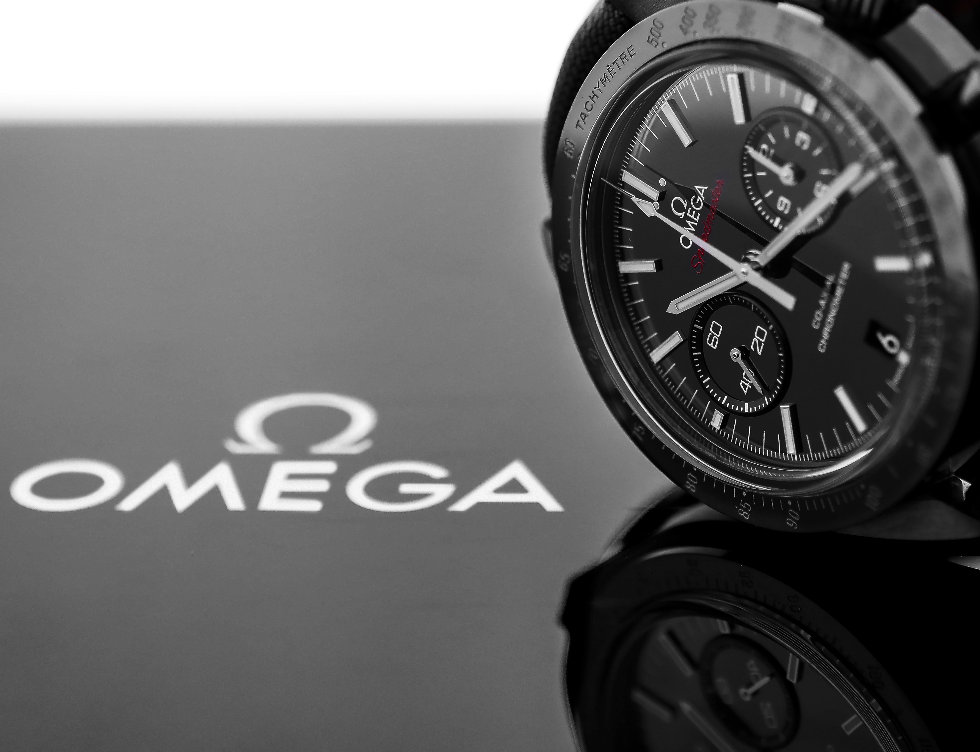 Product Photography - Luxury watches. The whole processfrom taking pictures to list them on ebay or your website. Product Photography - Luxury watches. The whole processfrom taking pictures to list them on ebay or your website.
