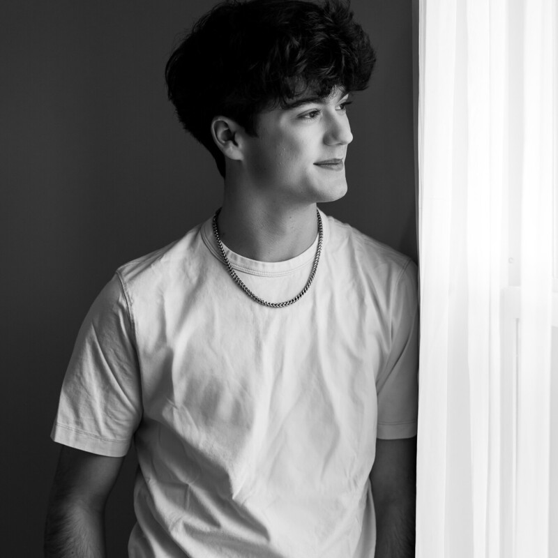 Casual model portfolio photo